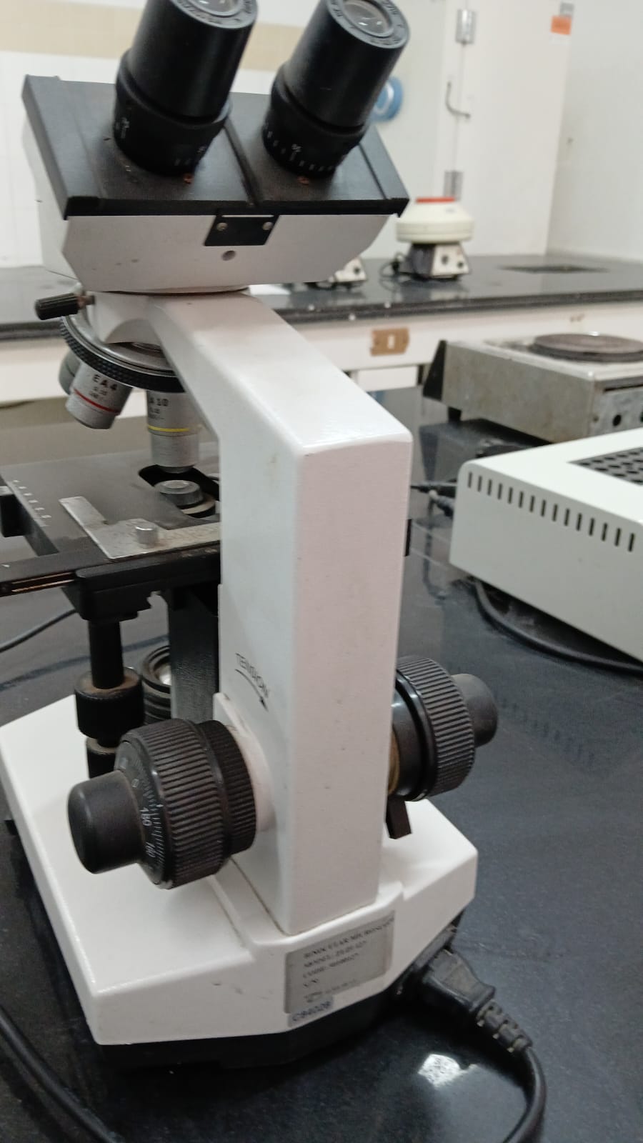 Binocular Microscope